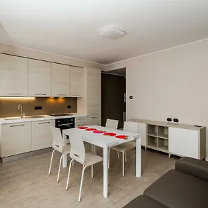 Lake Como Apartments , Lecco Italia